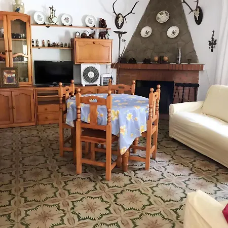 Con Piscina Privada En Chiclana