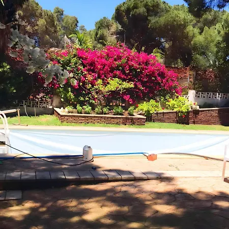 Con Piscina Privada En Chiclana Holiday home *